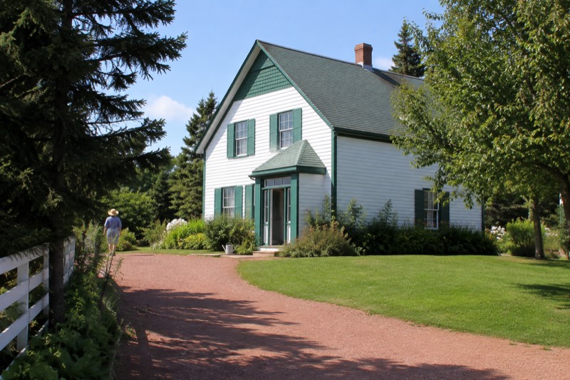 Green Gables House, Pickup Included